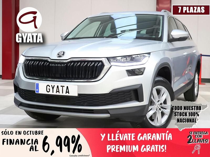 Gris / plata Usado 2023 Skoda Kodiaq Ambition SUV | 33.990 € (Precio justo) - Imagen 1/4