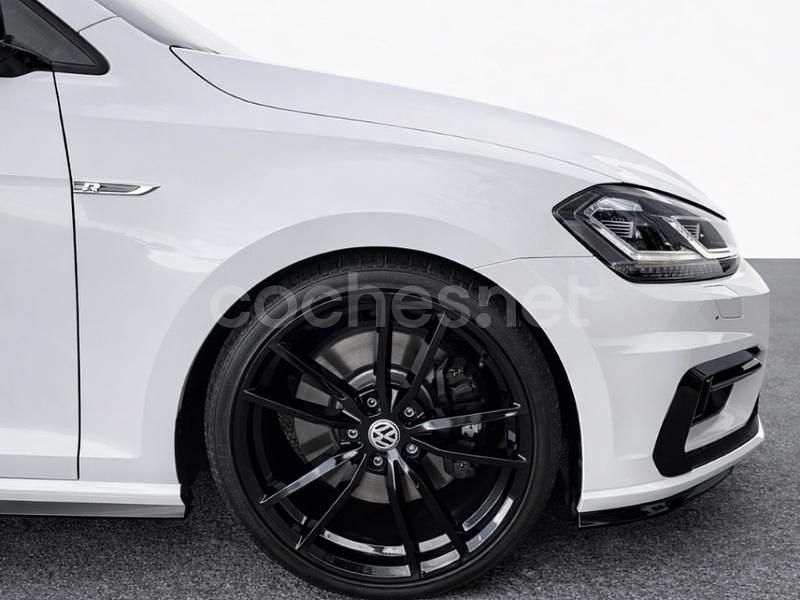 Usado VW Golf VII R 310 CV (228 kW) 2017 Blanco Berlina