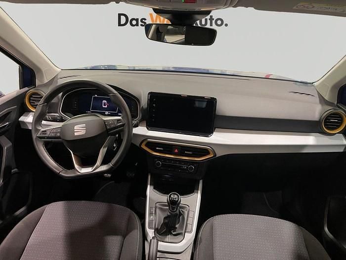 Usado Seat Arona Style 110 CV (80 kW) 2024 Azul SUV