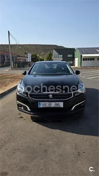 Usado Peugeot 508 Active 140 CV (102 kW) 2015 Negro Berlina
