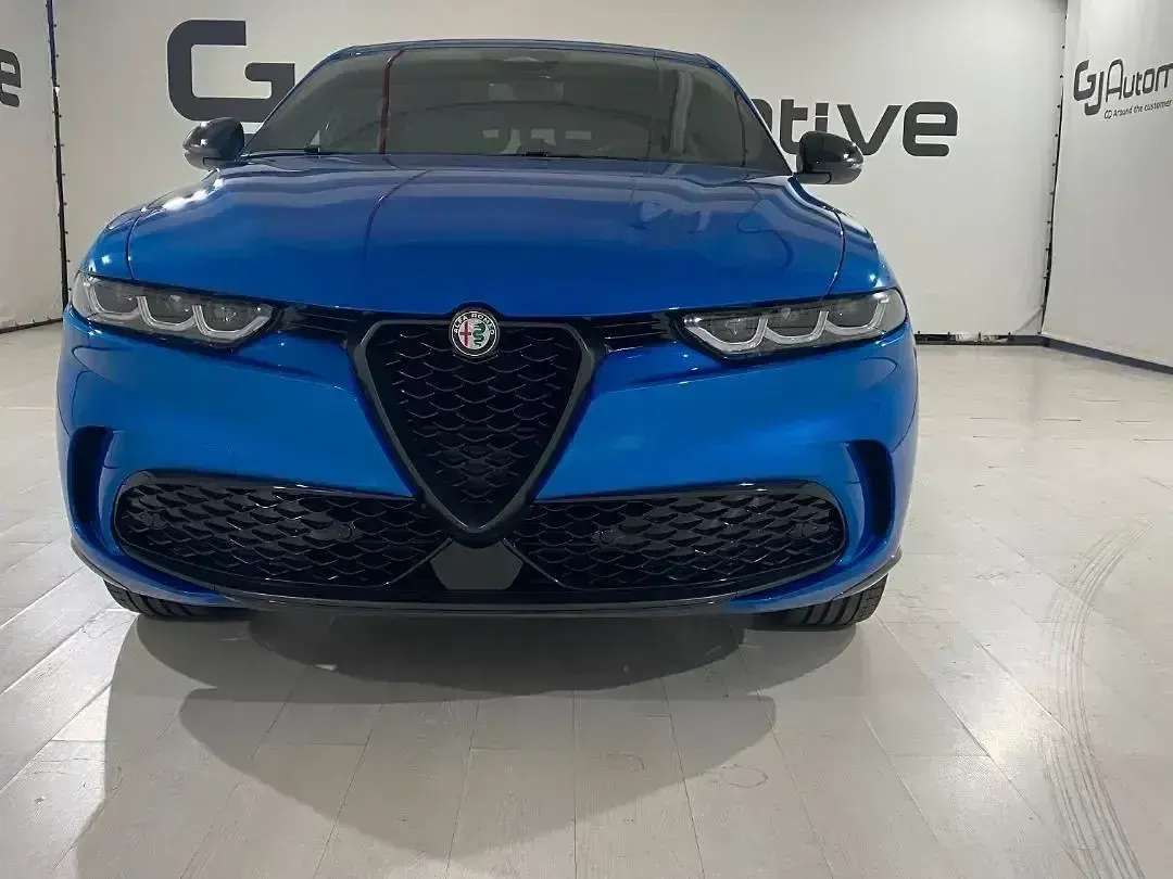Usado Alfa Romeo Tonale Edizione Speciale 130 CV (95 kW) 2022 Azul SUV