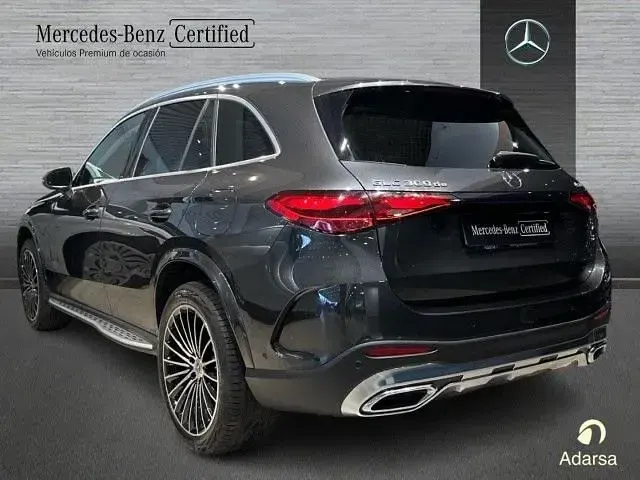 Usado Mercedes GLC300de 333 CV (244 kW) 2024 Gris grafito