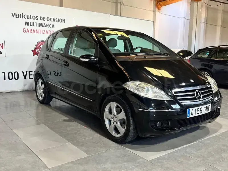 Usado Mercedes A150 Elegance 95 CV (69 kW) 2009 Negro Monovolumen