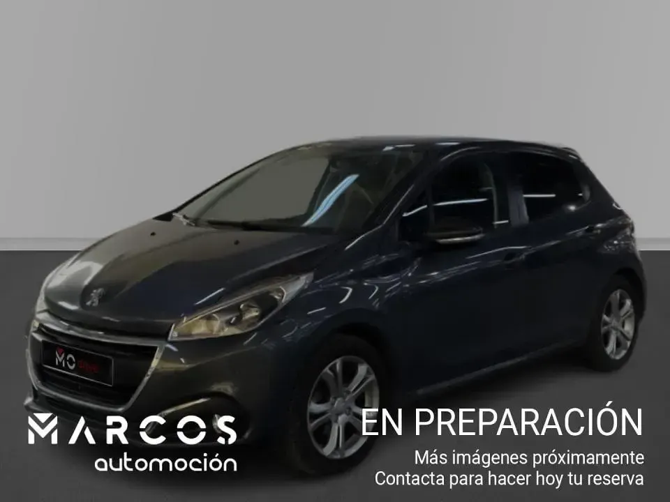 Usado Peugeot 208 Active 100 CV (73 kW) 2016 Utilitario