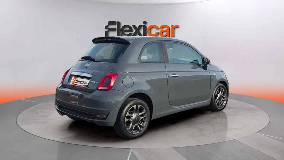 Usado Fiat 500 Sport 71 CV (52 kW) 2022 Gris Berlina