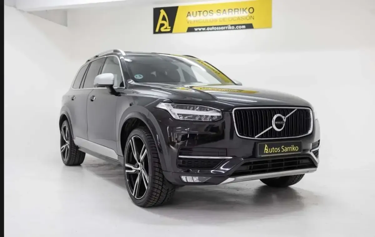 Usado Volvo XC90 Momentum 224 CV (164 kW) 2015 Negro SUV