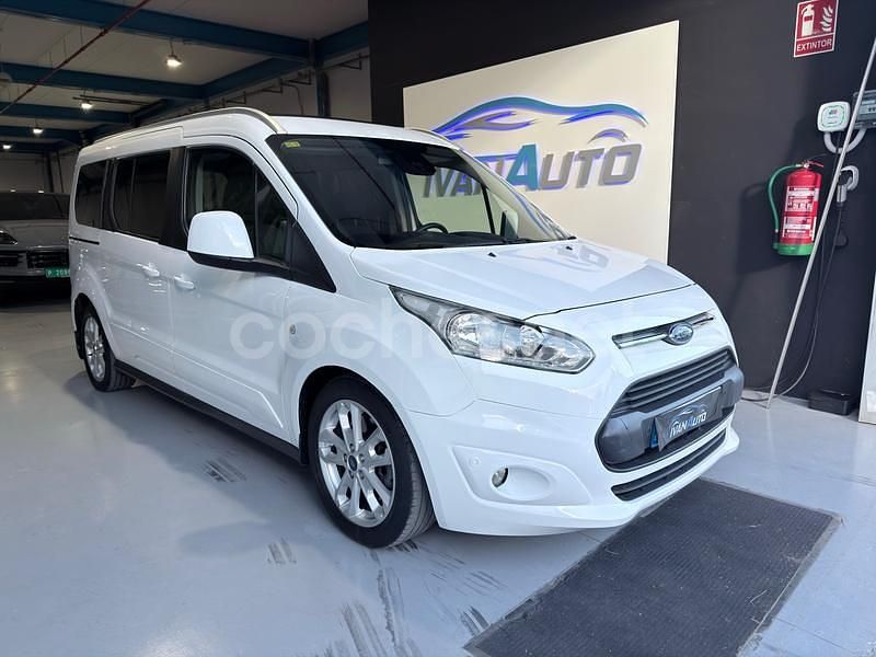 Usado Ford Grand Tourneo Connect Titanium 120 CV (88 kW) 2018 Blanco Monovolumen