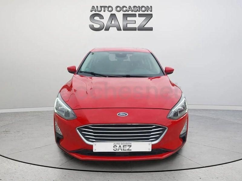 Usado Ford Focus Trend 120 CV (88 kW) 2020 Rojo Berlina