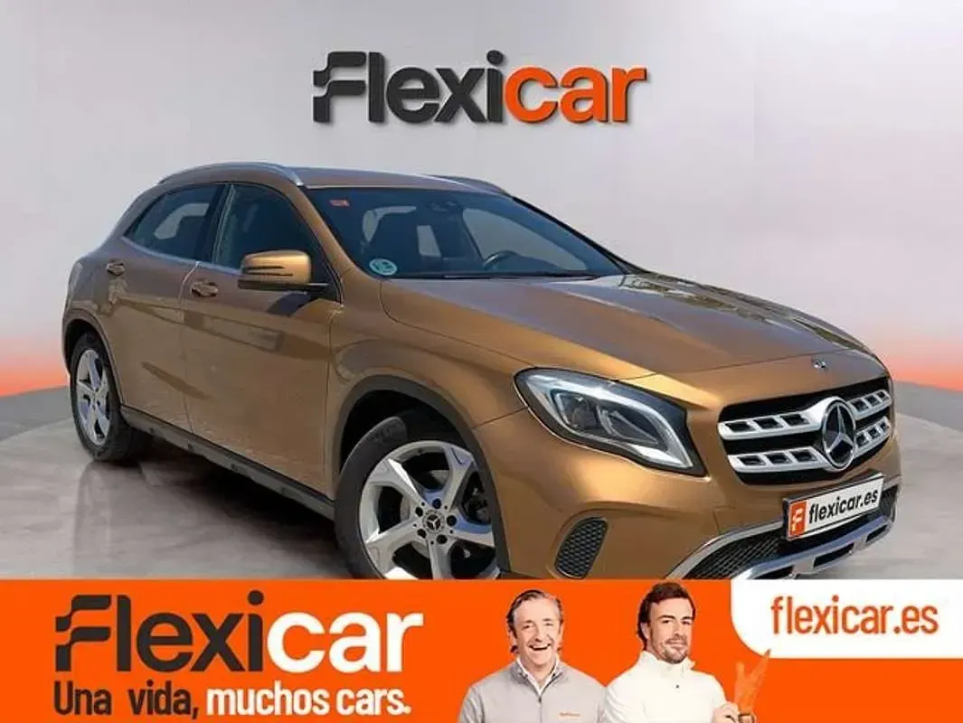 Usado Mercedes GLA200 Urban 136 CV (100 kW) 2017 SUV