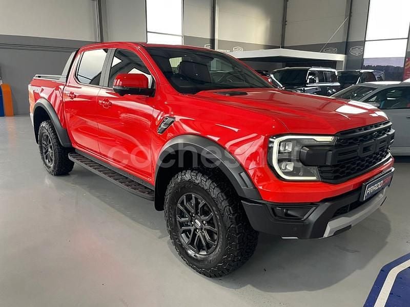 Nuevo Ford Ranger Raptor 292 CV (214 kW) 2025 Naranja Recogida