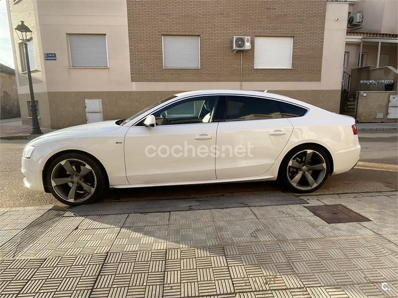 Blanco Usado 2016 Audi A5 Sportback Advanced Utilitario | 16.500 € (Precio justo) - Imagen 1/4