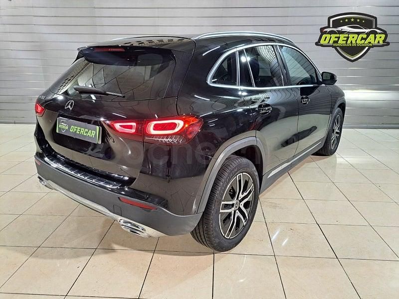 Usado Mercedes GLA200 163 CV (119 kW) 2021 Negro SUV