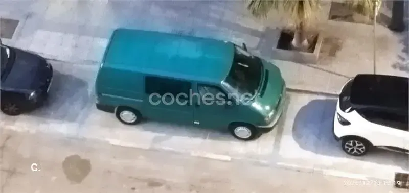 Usado VW Transporter 68 CV (50 kW) 1998 Gris / plata Van