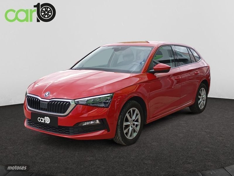 Rojo Usado 2021 Skoda Scala Ambition Utilitario | 17.990 € (Un poco caro) - Imagen 1/4