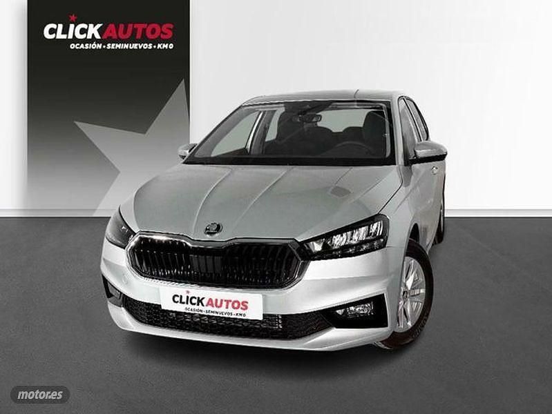Usado Skoda Fabia Ambition 110 CV (80 kW) 2024 Plateado