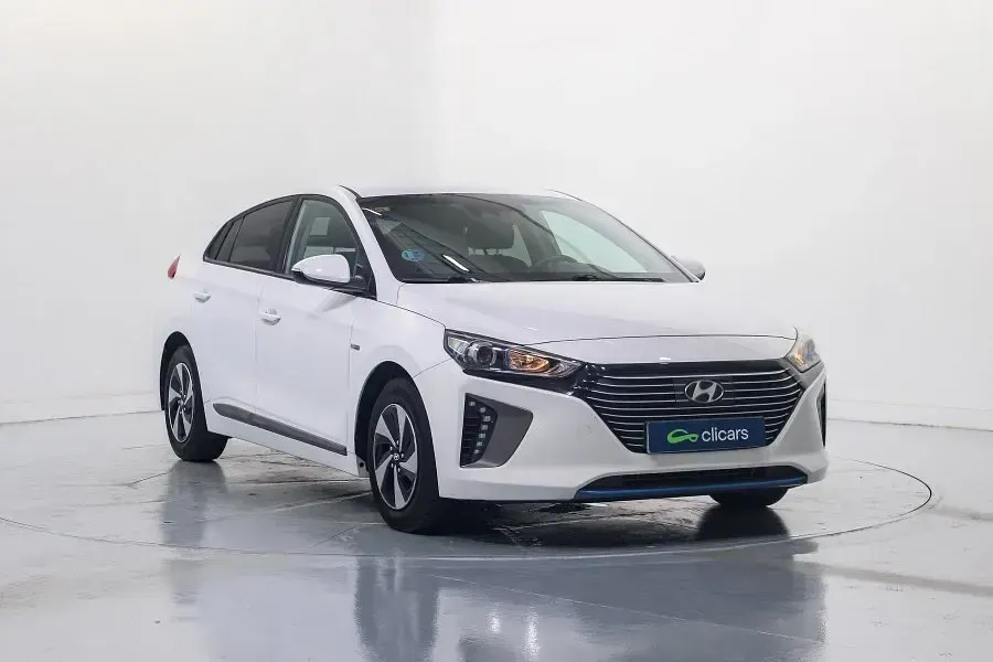 Usado Hyundai Ioniq 141 CV (103 kW) 2019 Blanco Utilitario