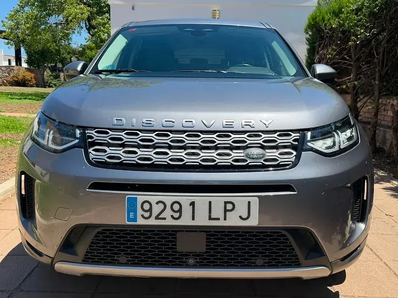 Usado Land Rover Discovery Sport Urban Edition 204 CV (150 kW) 2021 Gris / plata SUV