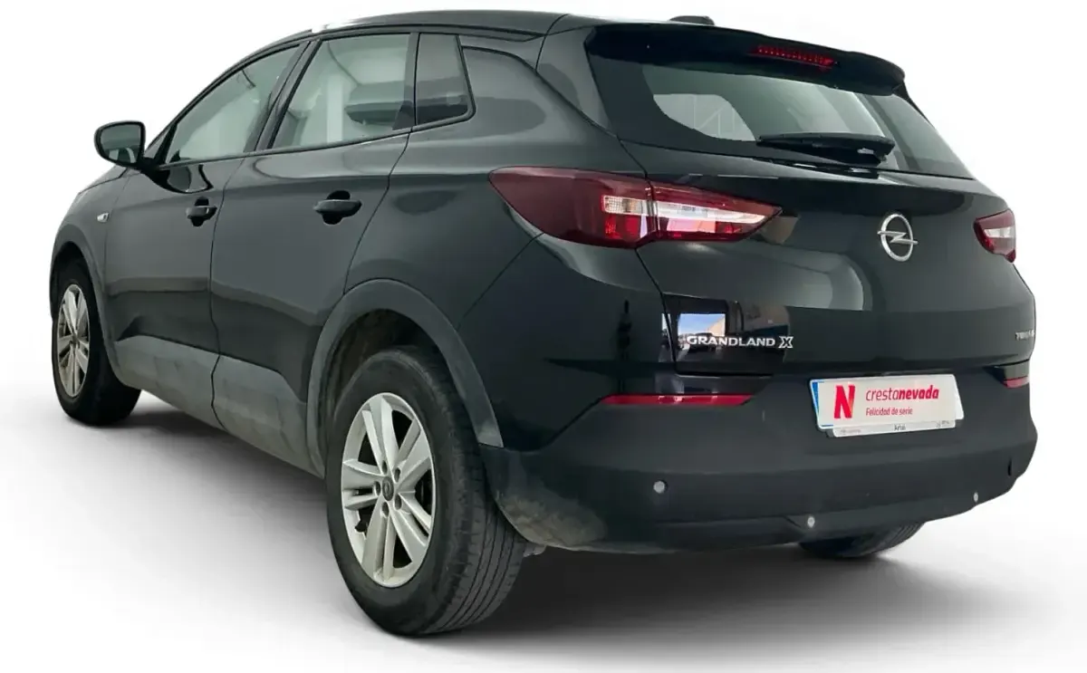 Usado Opel Grandland X Selective 120 CV (88 kW) 2018 Negro SUV