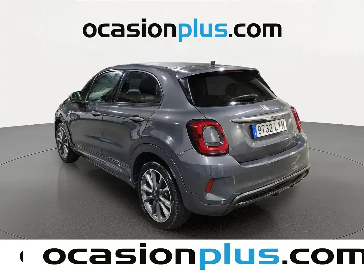 Usado Fiat 500X Dolcevita 132 CV (97 kW) 2022 Gris SUV