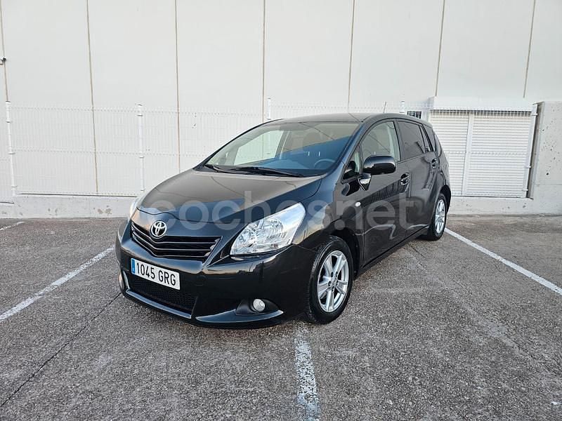 Negro Usado 2009 Toyota Verso Active Monovolumen | 6499 € (Precio justo) - Imagen 1/4