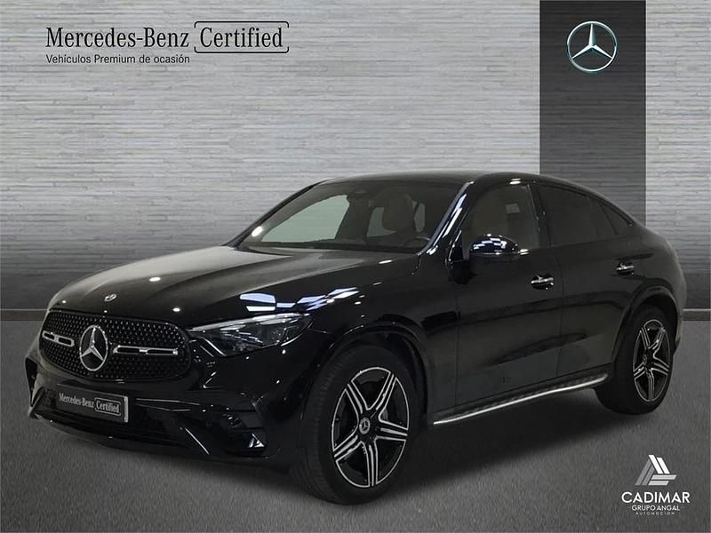 Usado Mercedes GLC220 197 CV (144 kW) 2024 Negro obsidiana SUV