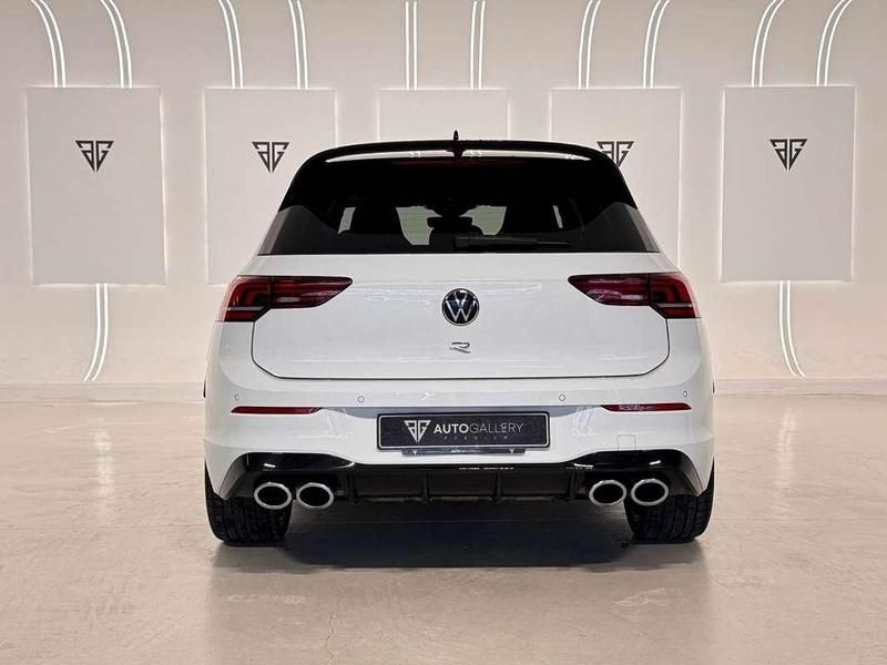 Usado VW Golf VIII R 333 CV (244 kW) 2025 Blanco Utilitario