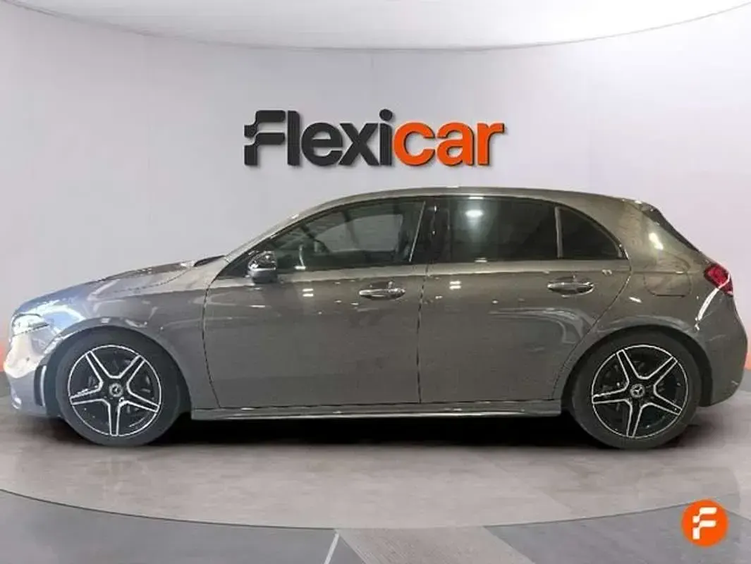 Usado Mercedes A200 156 CV (114 kW) 2018 Gris Berlina