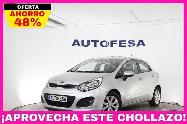 Gris Usado 2012 Kia Rio Utilitario | 7850 € (Precio justo) - Imagen 1/4