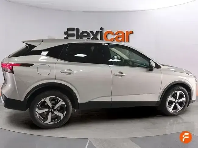 Usado Nissan Qashqai 158 CV (116 kW) 2022 Gris SUV