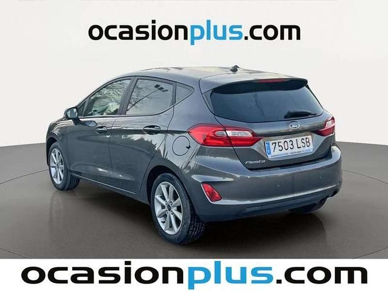 Usado Ford Fiesta Trend 101 CV (74 kW) 2021 Gris Utilitario