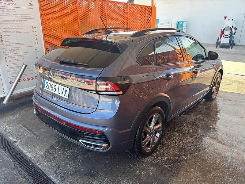 Usado VW Taigo R-line 110 CV (80 kW) 2022 Gris SUV