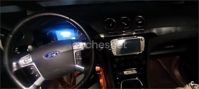 Blanco Usado 2011 Ford S-MAX Titanium Monovolumen | 8000 € (Precio justo) - Imagen 1/1