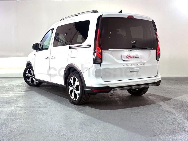 Usado Ford Grand Tourneo Connect Active 114 CV (83 kW) 2023 Blanco Monovolumen