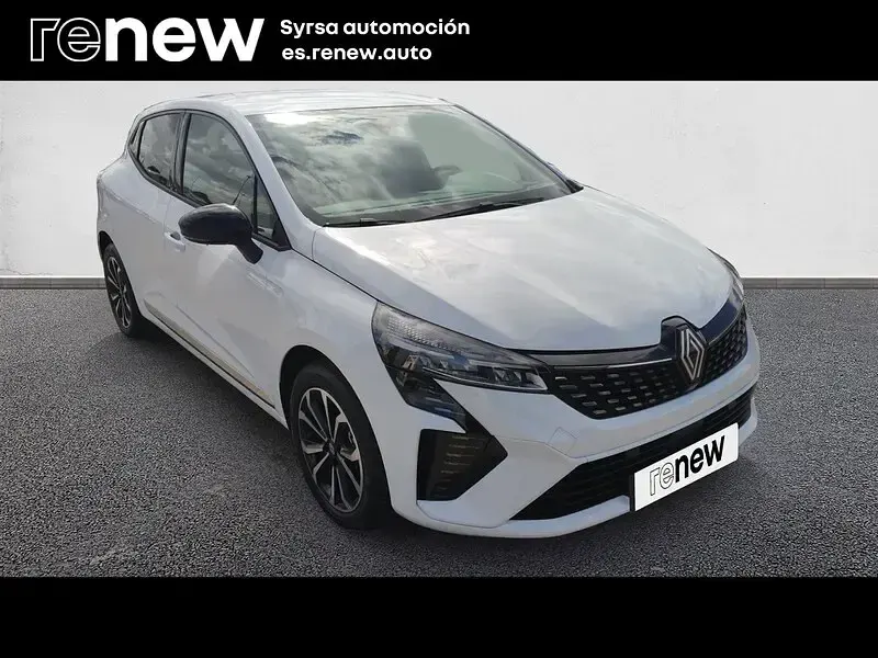 Usado Renault Clio V Techno 100 CV (73 kW) 2025 Blanco Berlina