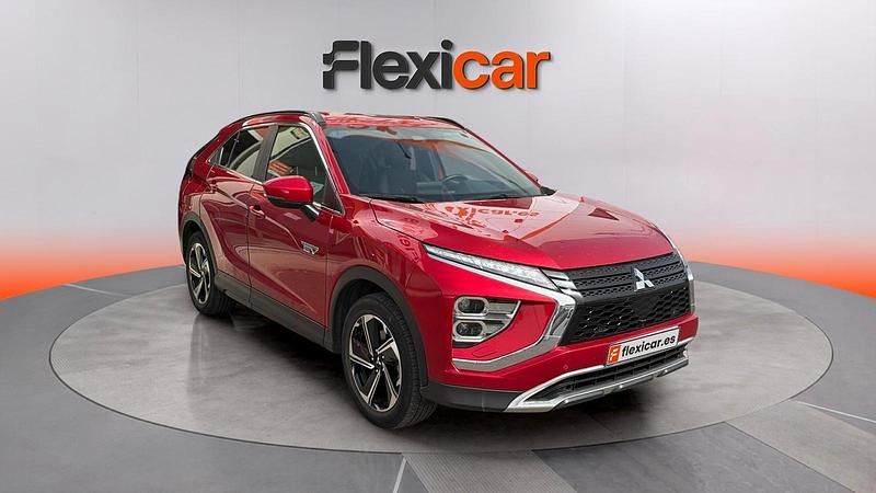 Usado Mitsubishi Eclipse Cross 188 CV (138 kW) 2022 Rojo SUV