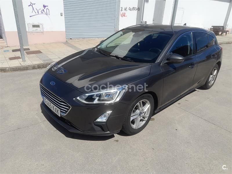 Beige Usado 2019 Ford Focus Titanium Berlina | 11.500 € (Buen precio) - Imagen 1/4