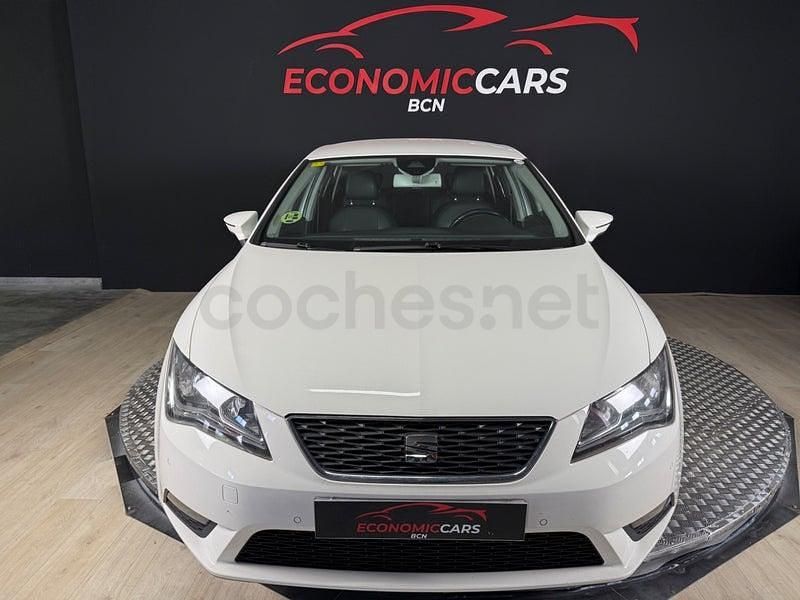 Usado Seat Leon I-Tech 105 CV (77 kW) 2014 Blanco Berlina