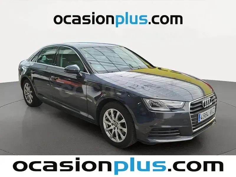 Usado Audi A4 Advanced 190 CV (139 kW) 2018 Gris Berlina