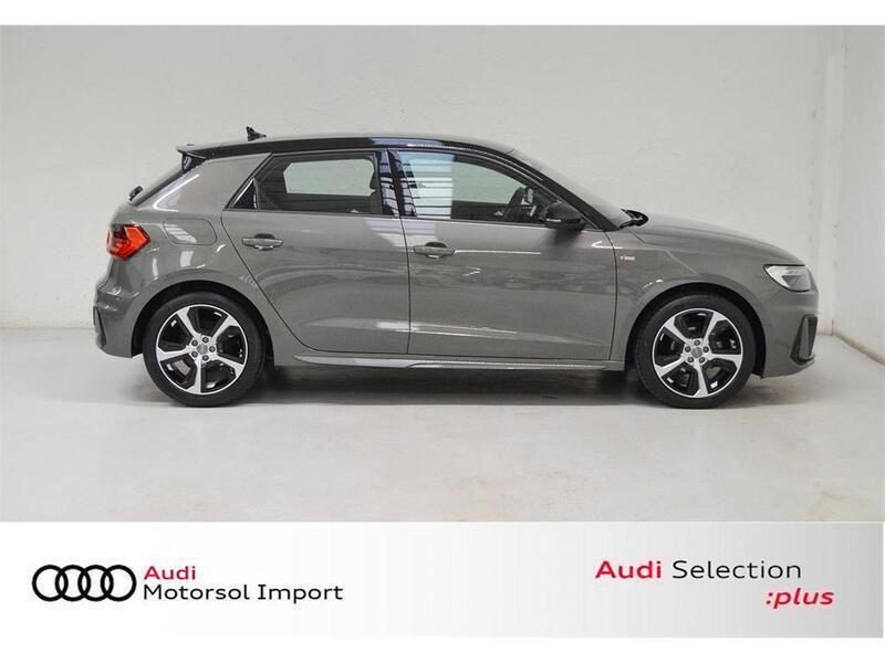 Usado Audi A1 Sportback 95 CV (69 kW) 2019 Gris / plateado Utilitario