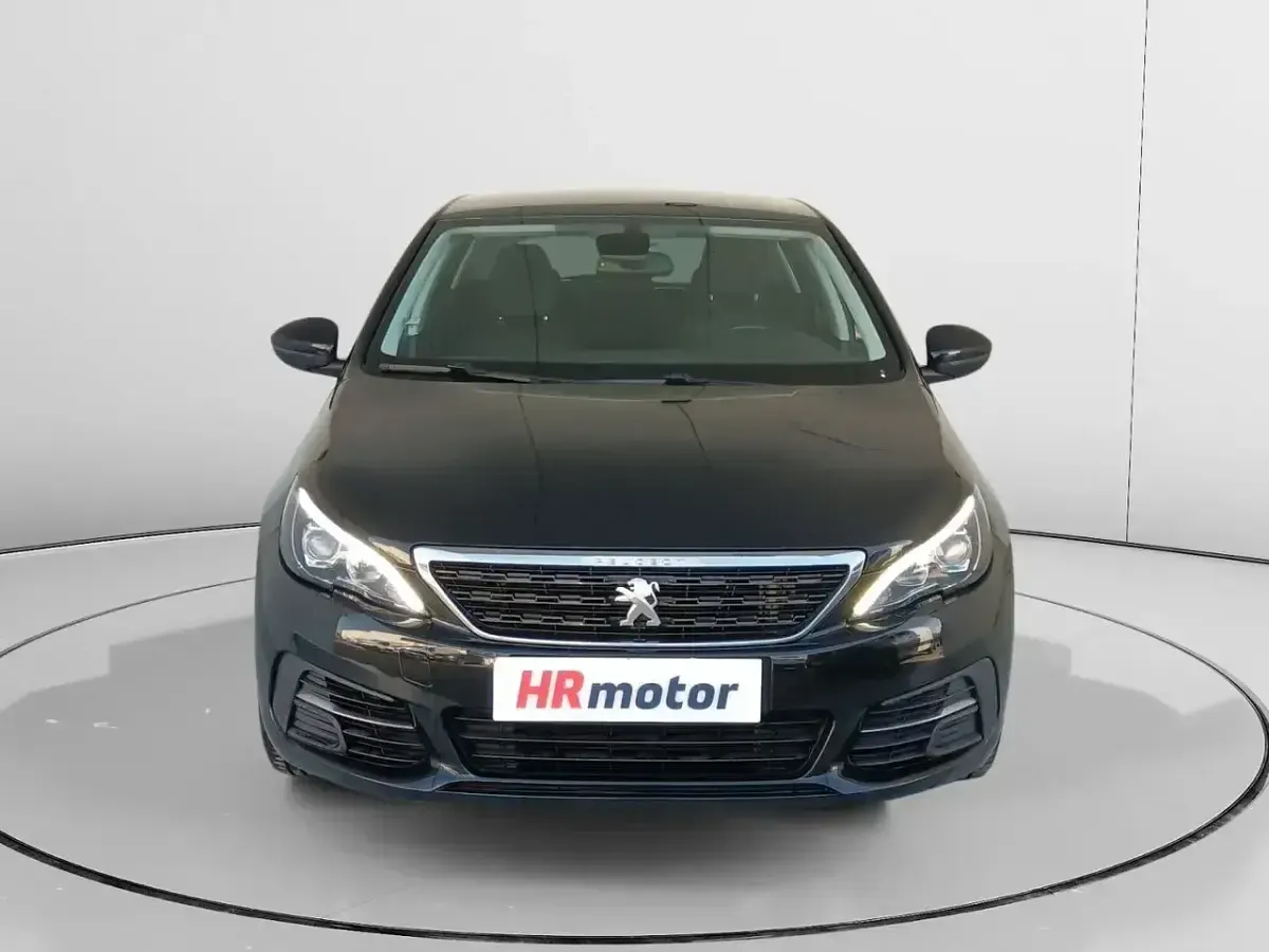 Usado Peugeot 308 Business-Line 130 CV (95 kW) 2018 Blanco Berlina