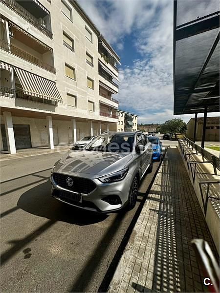 Gris / plata Usado 2024 MG ZS Luxury Berlina | 17.100 € (Precio justo) - Imagen 1/1