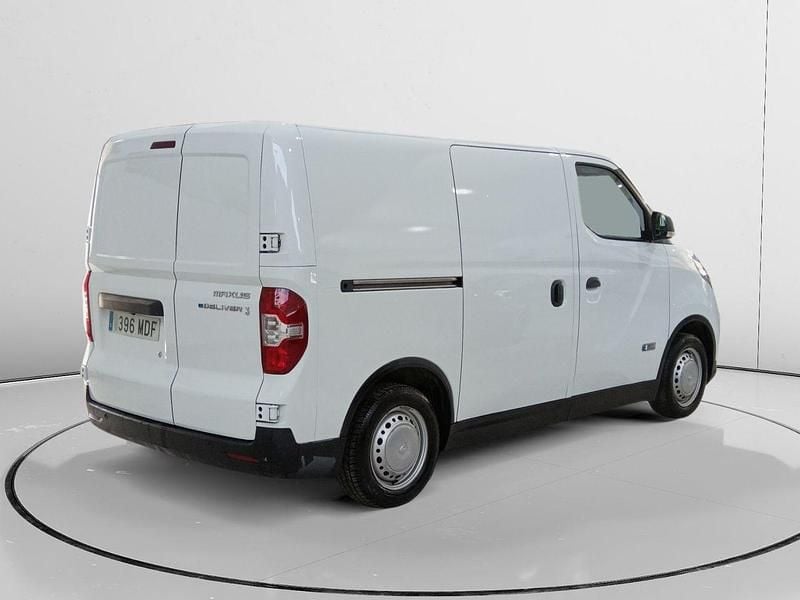 Usado Maxus eDeliver 3 89 kW (122 CV) 2022 Blanco Van