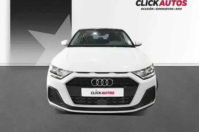 Usado Audi A1 Advanced 116 CV (85 kW) 2025 Gris SUV