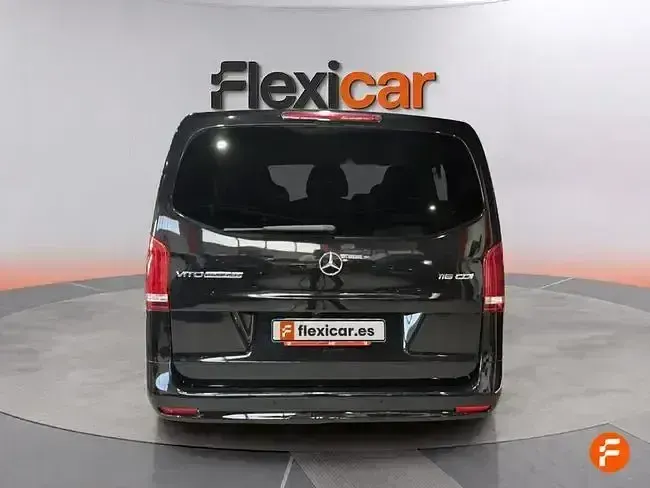 Usado Mercedes Vito 163 CV (119 kW) 2023 Negro Van