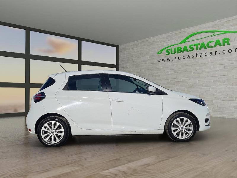 Usado Renault Zoe Intens 99 kW (135 CV) 2021 Blanco Utilitario