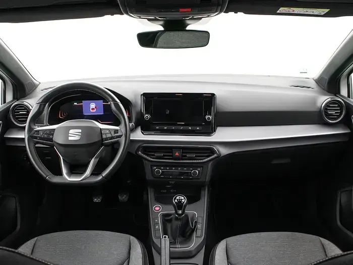 Usado Seat Ibiza XCELLENCE 115 CV (84 kW) 2025 Blanco Utilitario