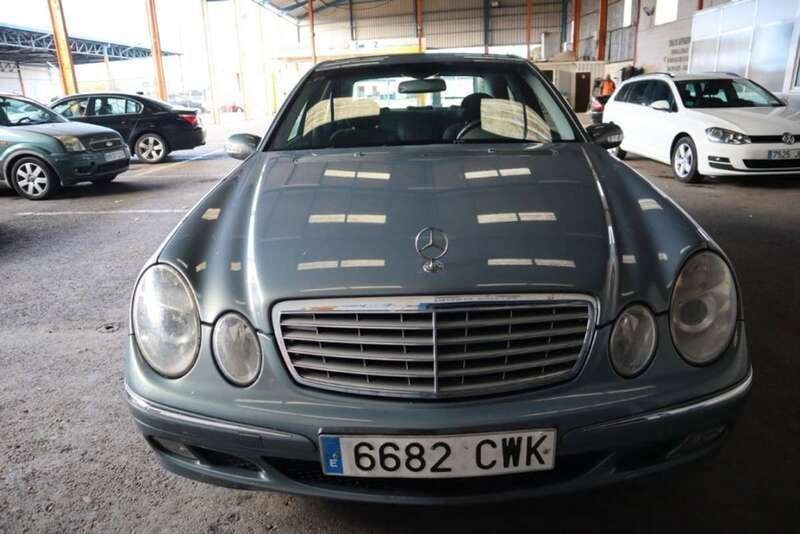 Azul Usado 2005 Mercedes E220 Elegance Berlina | 4200 € (Super precio) - Imagen 1/4