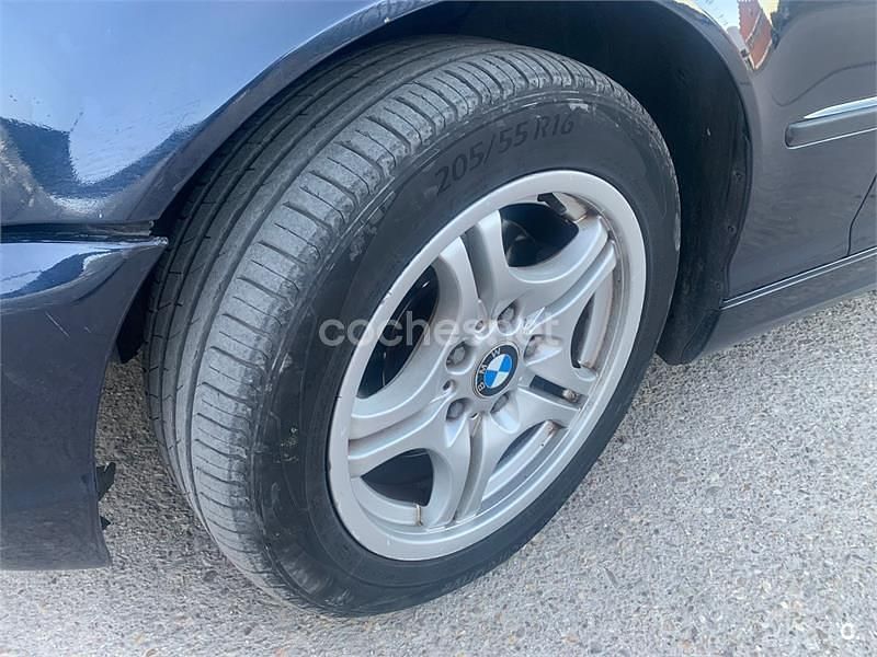Usado BMW 320 150 CV (110 kW) 2005 Azul Berlina