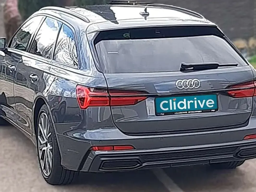 Usado Audi A6 Premium 204 CV (150 kW) 2019 Gris / plata Familiar