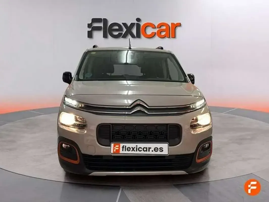 Usado Citroën e-Berlingo Shine 102 CV (75 kW) 2020 Beige Familiar